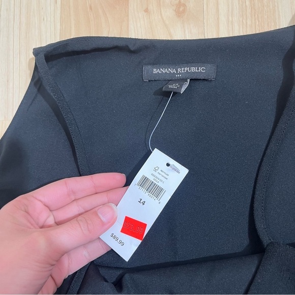 Banana Republic Womens Size 14 Mini Dress Sleeveless Black Cut Out Dress NWT - Picture 4 of 5